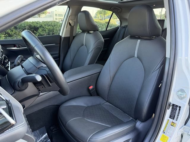 Used 2024 Toyota Camry XSE w/ Navigation Package FWD image 11