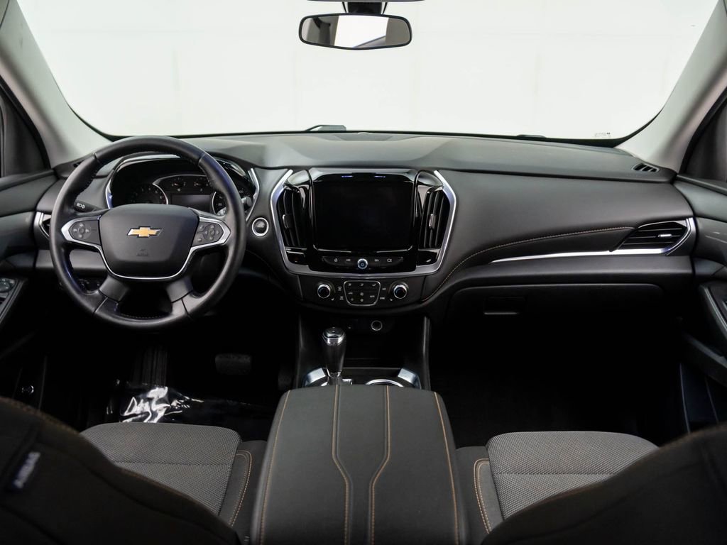 Used 2019 Chevrolet Traverse LT image 11