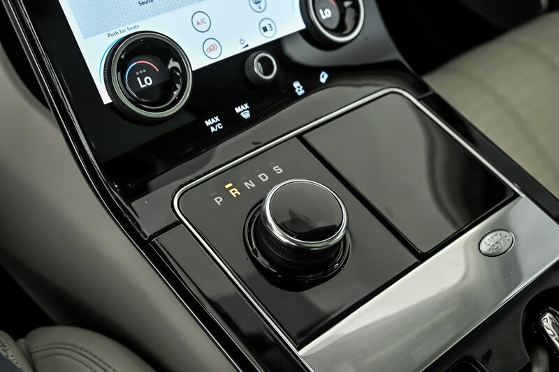 Used 2020 Land Rover Range Rover Velar R-Dynamic HSE AWD/4WD image 28