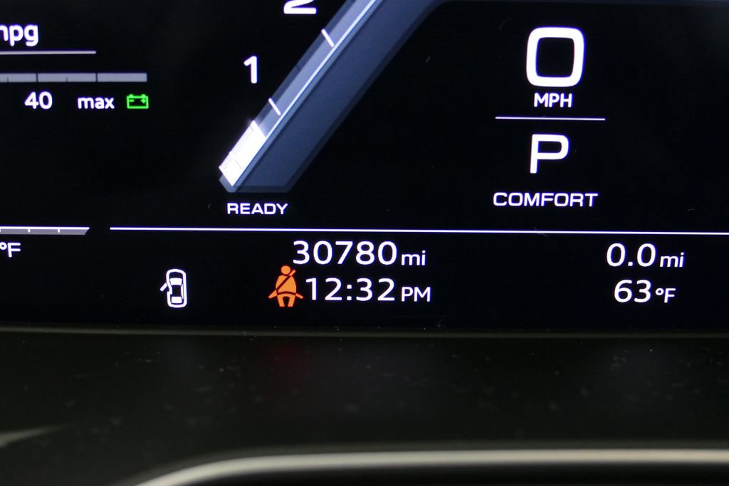 Used 2023 Audi SQ5 Prestige image 19