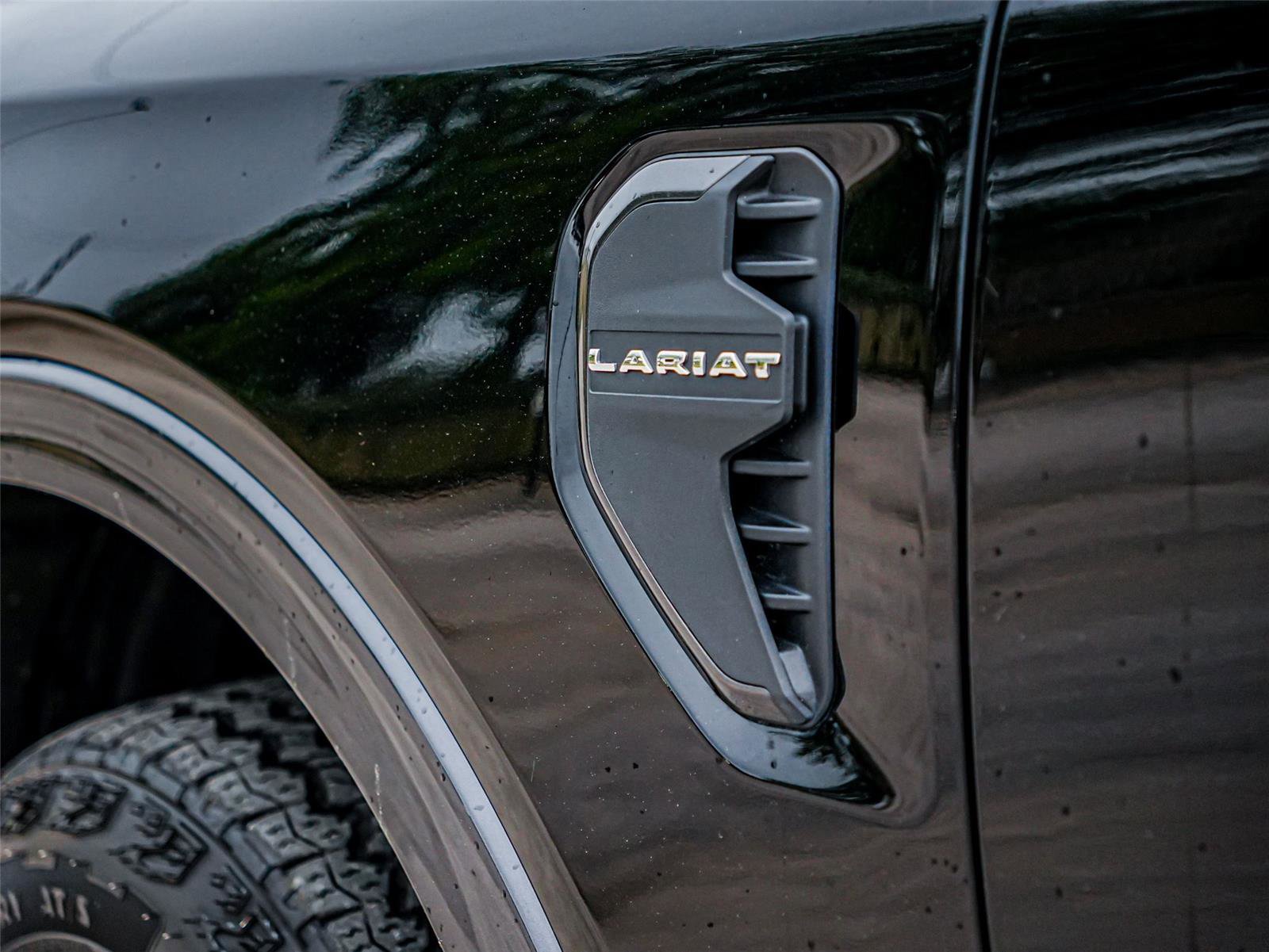 Certified 2024 Ford Ranger Lariat w/ FX4 Off-Road Package AWD/4WD image 38