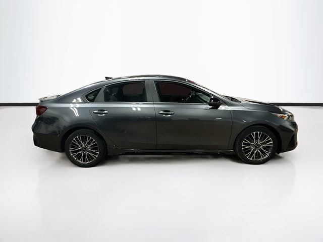 Used 2024 Kia Forte GT-Line image 8