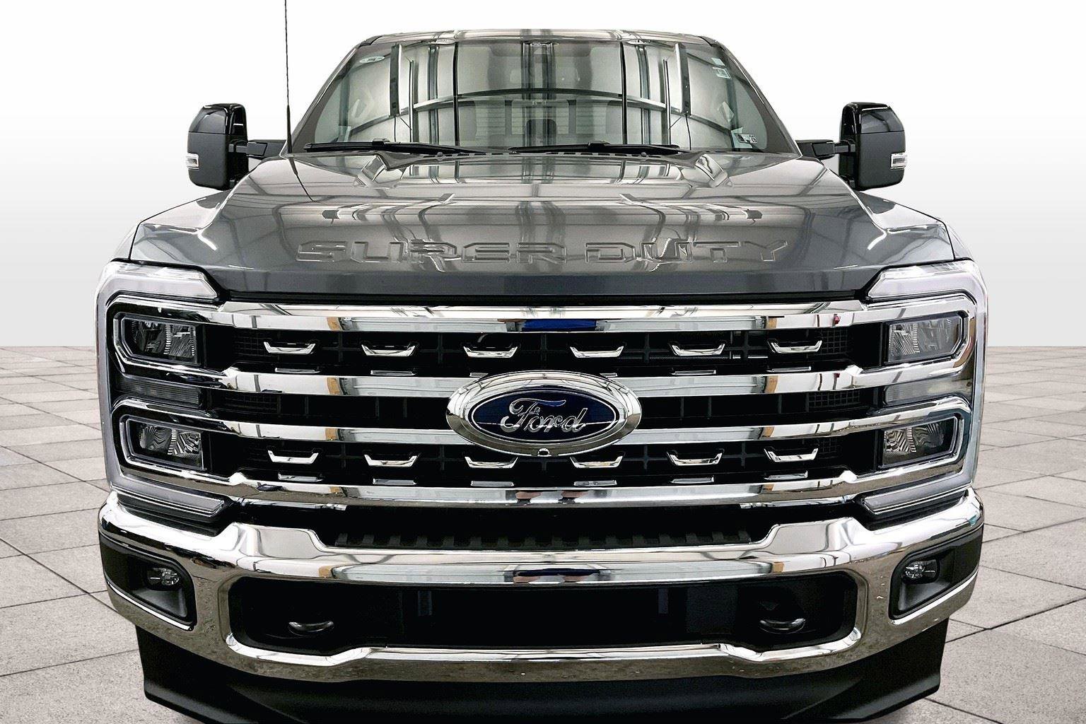 New 2026 Ford F350 Lariat image 3