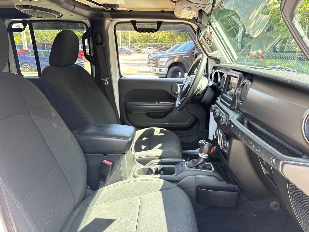 Used 2018 Jeep Wrangler Unlimited Sport S AWD/4WD image 28