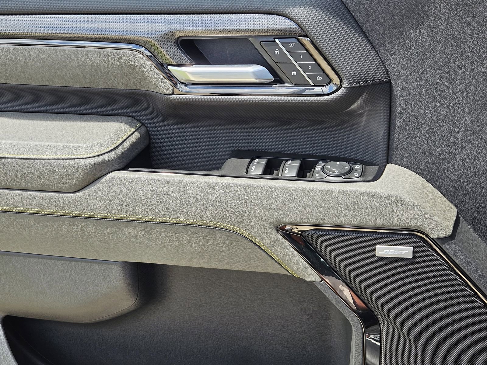 New 2026 Chevrolet Silverado 2500 ZR2 AWD/4WD image 23