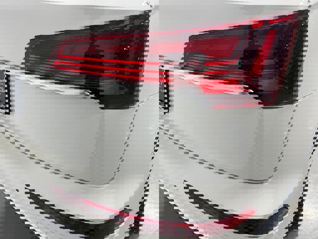 Used 2021 Audi SQ5 Premium Plus w/ Premium Plus Package image 14