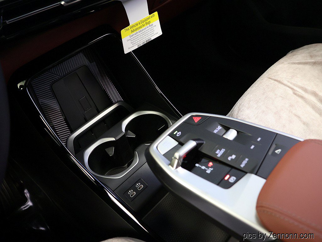 New 2026 BMW X1 xDrive28i w/ Technology Package AWD/4WD image 25