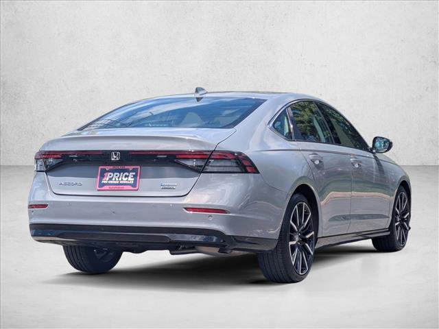 Used 2024 Honda Accord Touring image 5