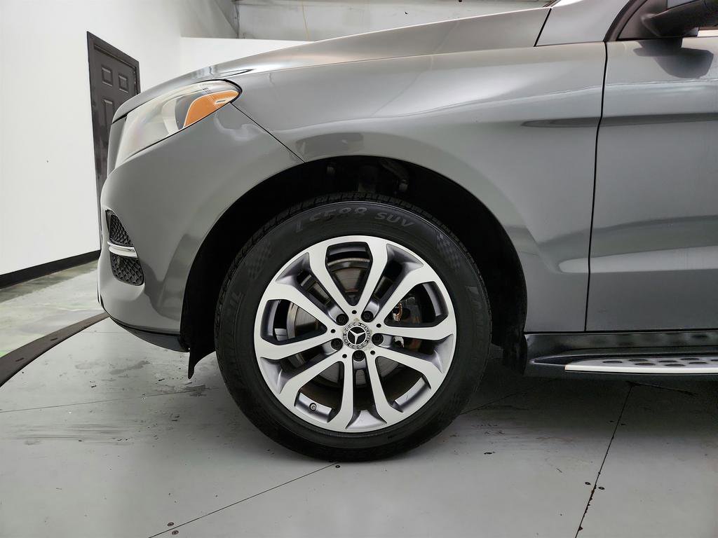 Used 2018 Mercedes-Benz GLE 350 image 32