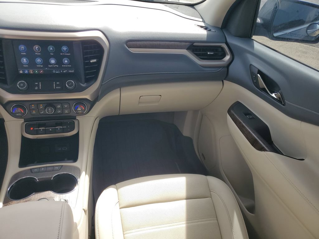 Used 2023 GMC Acadia Denali w/ Denali Ultimate Package FWD image 28