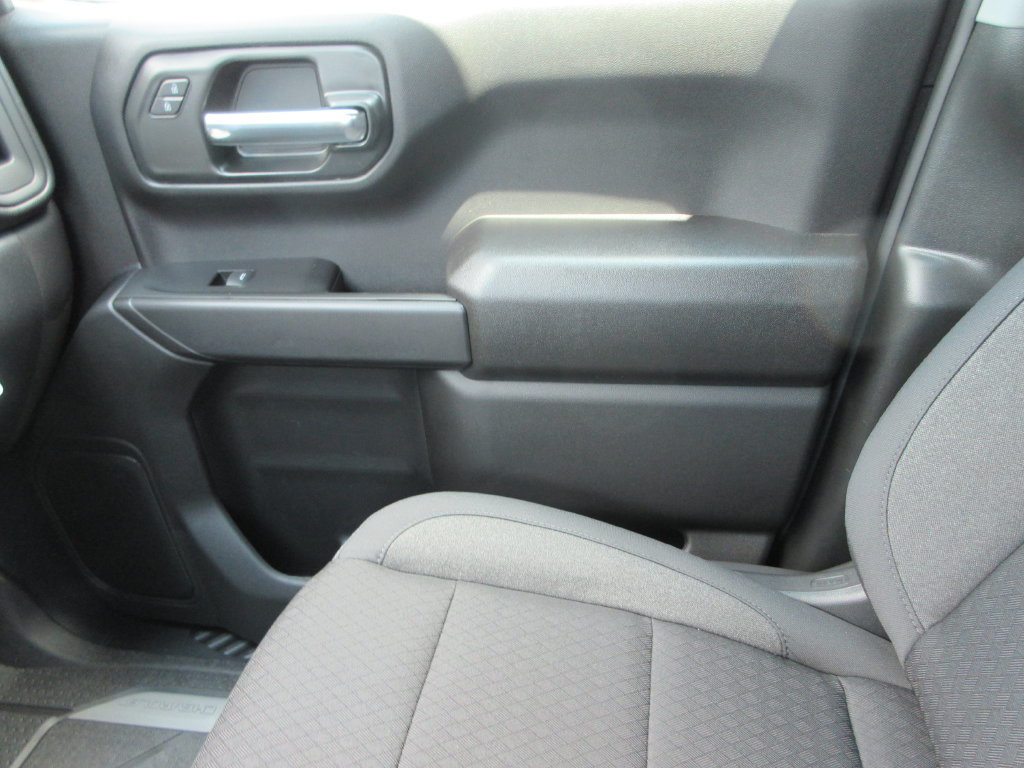 New 2026 Chevrolet Silverado 1500 Custom w/ Turbomax Blackout Package AWD/4WD image 33