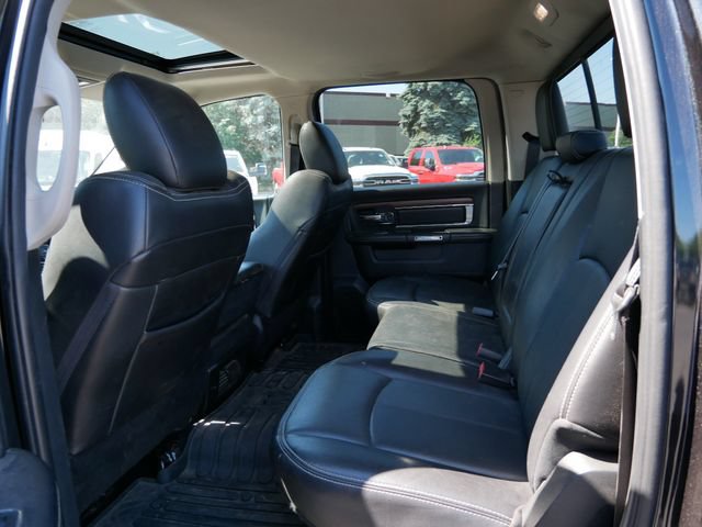 Used 2018 RAM 1500 Laramie w/ Convenience Group AWD/4WD image 17