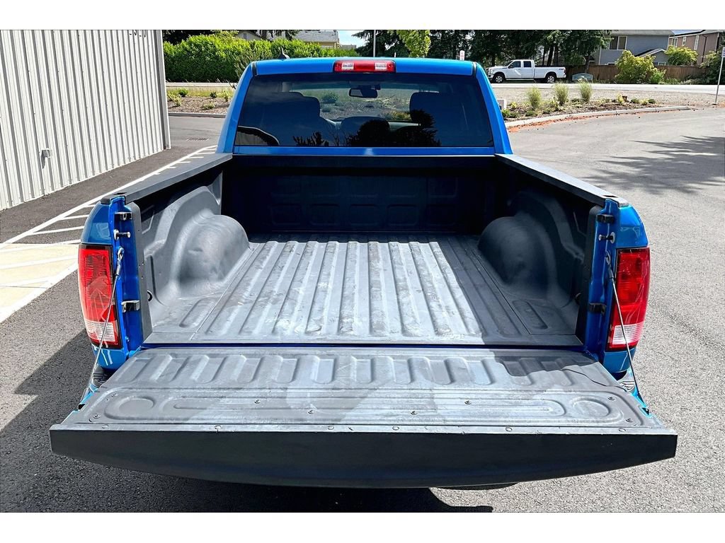 Used 2019 RAM 1500 Express w/ Hydro Blue Sport Package AWD/4WD image 34