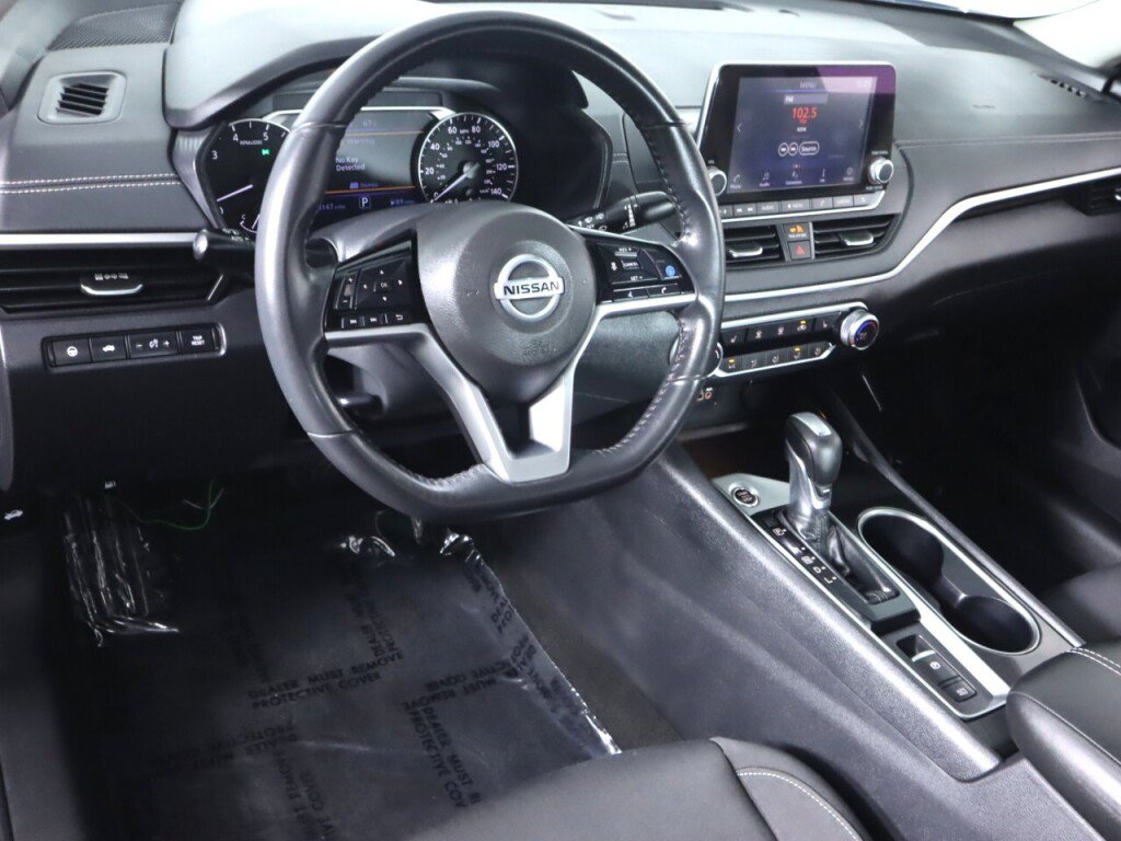 Used 2022 Nissan Altima 2.5 SV w/ SV Premium Package AWD/4WD image 9