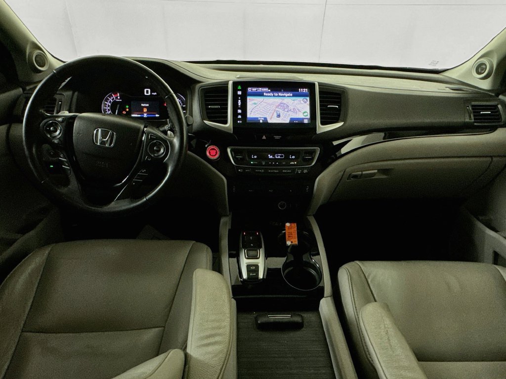 Used 2016 Honda Pilot Touring image 28