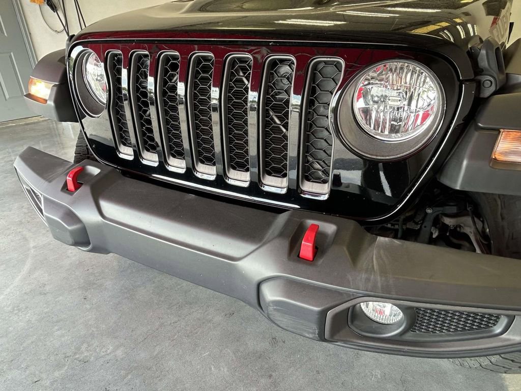 Used 2022 Jeep Gladiator Rubicon AWD/4WD image 9