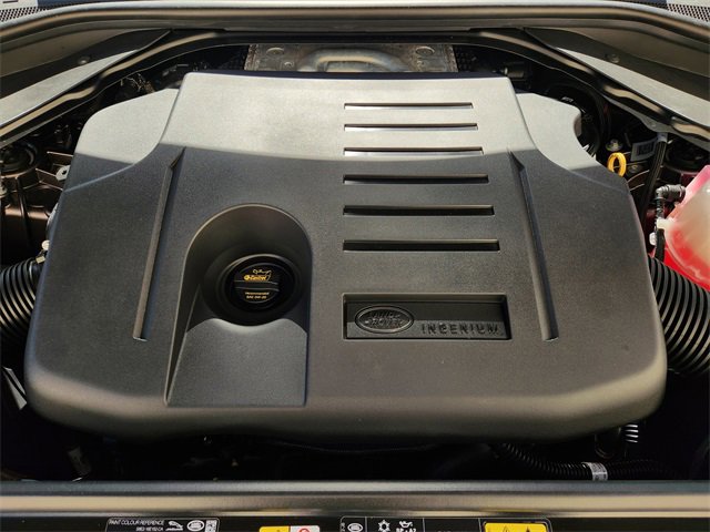 New 2026 Land Rover Range Rover SE image 21