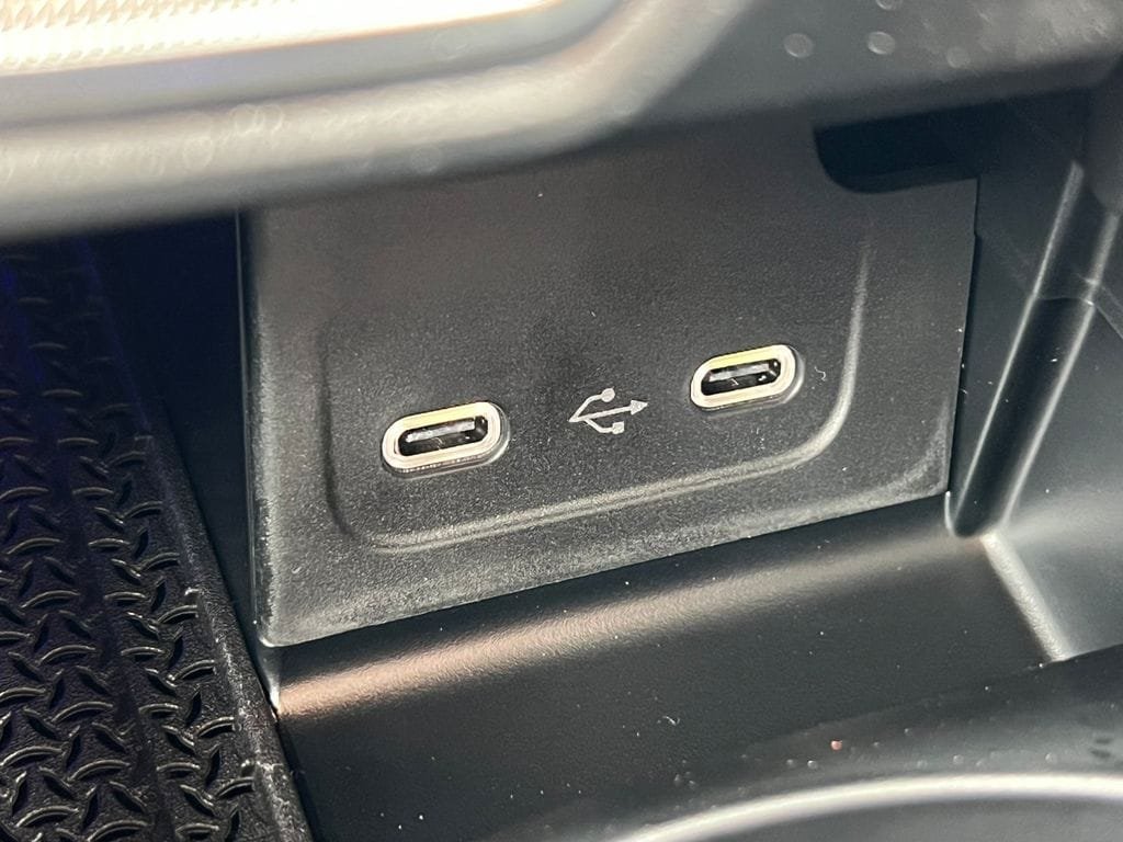 New 2026 Mercedes-Benz C 300 4MATIC Sedan image 31