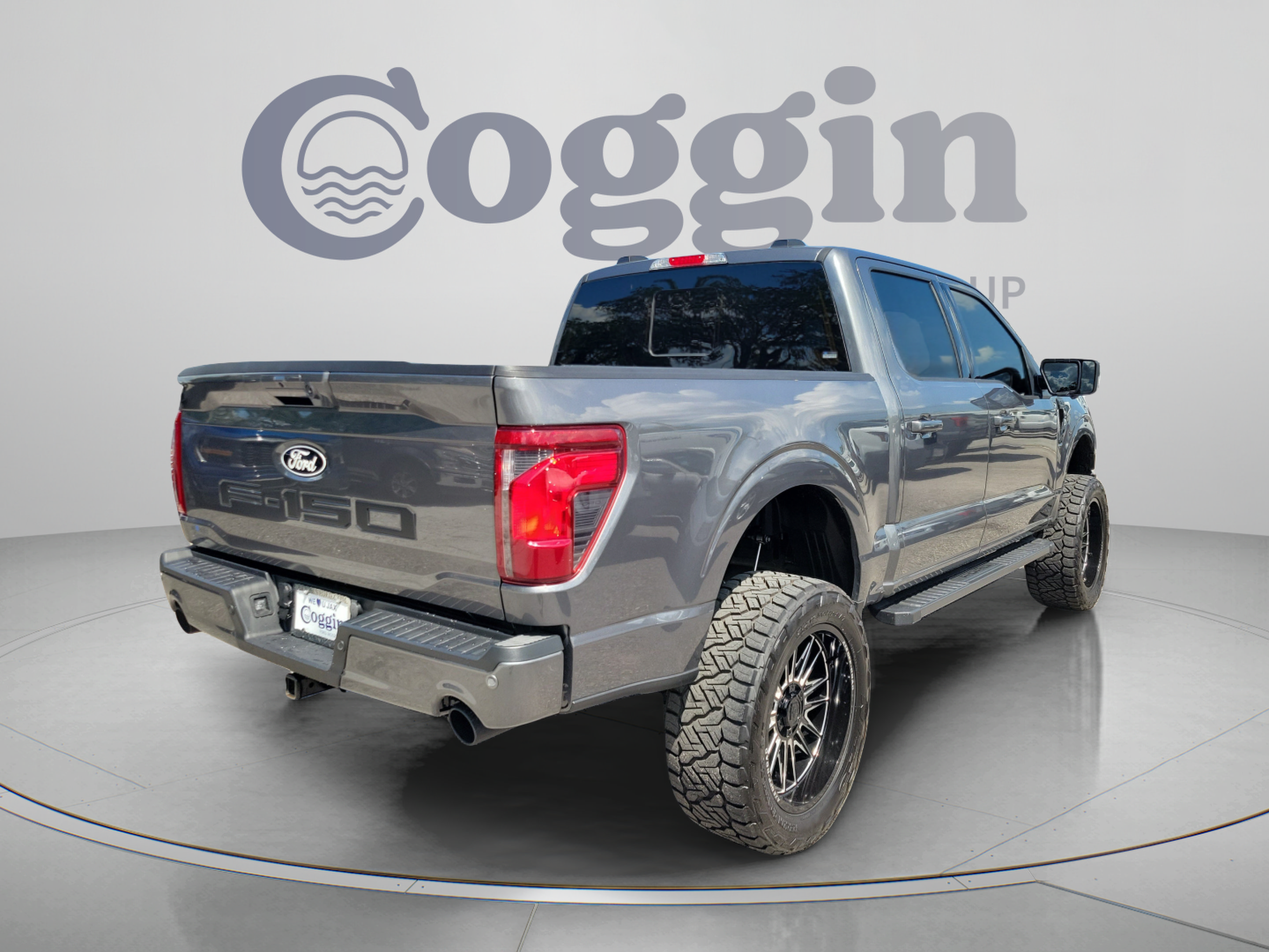 Used 2026 Ford F150 XLT w/ Equipment Group 302A MID AWD/4WD image 3