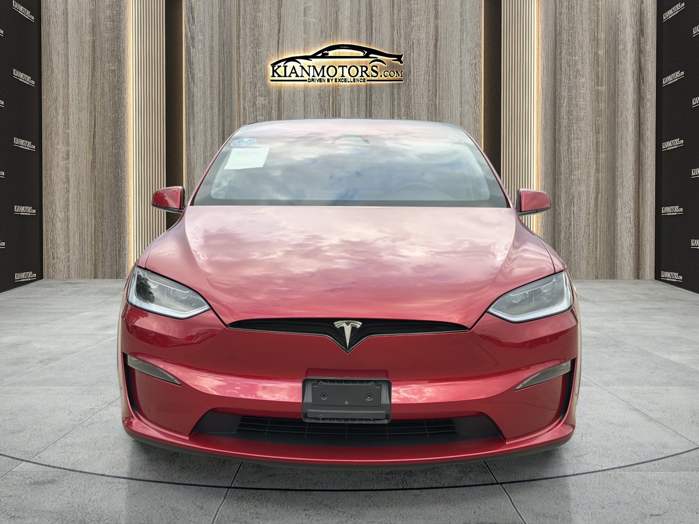 Used 2024 Tesla Model X AWD/4WD image 2