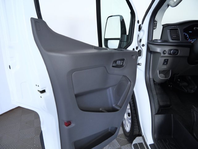 Certified 2025 Ford Transit 250 Low Roof w/ Exterior Upgrade Package RWD image 15