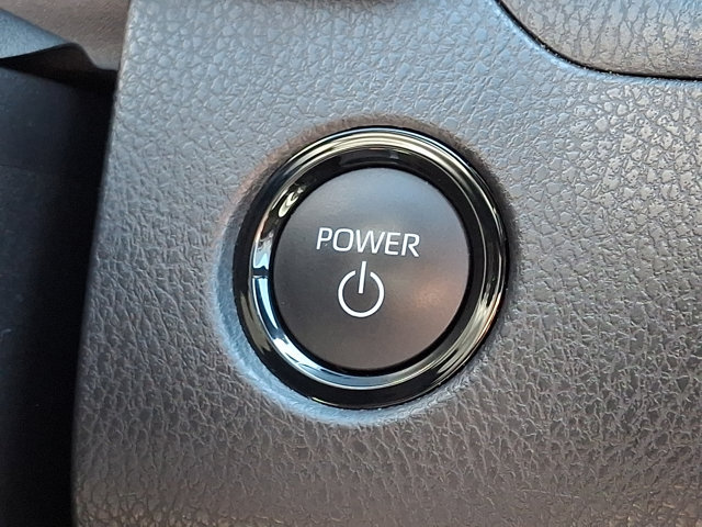 Used 2025 Toyota Camry SE FWD image 23