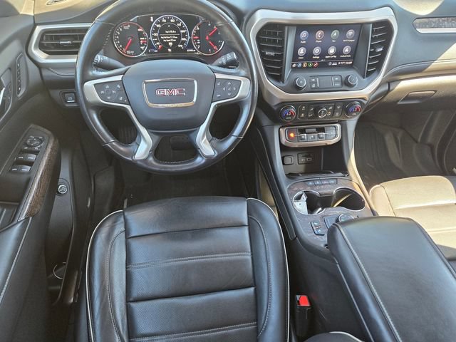 Certified 2020 GMC Acadia Denali w/ Denali Ultimate Package AWD/4WD image 11
