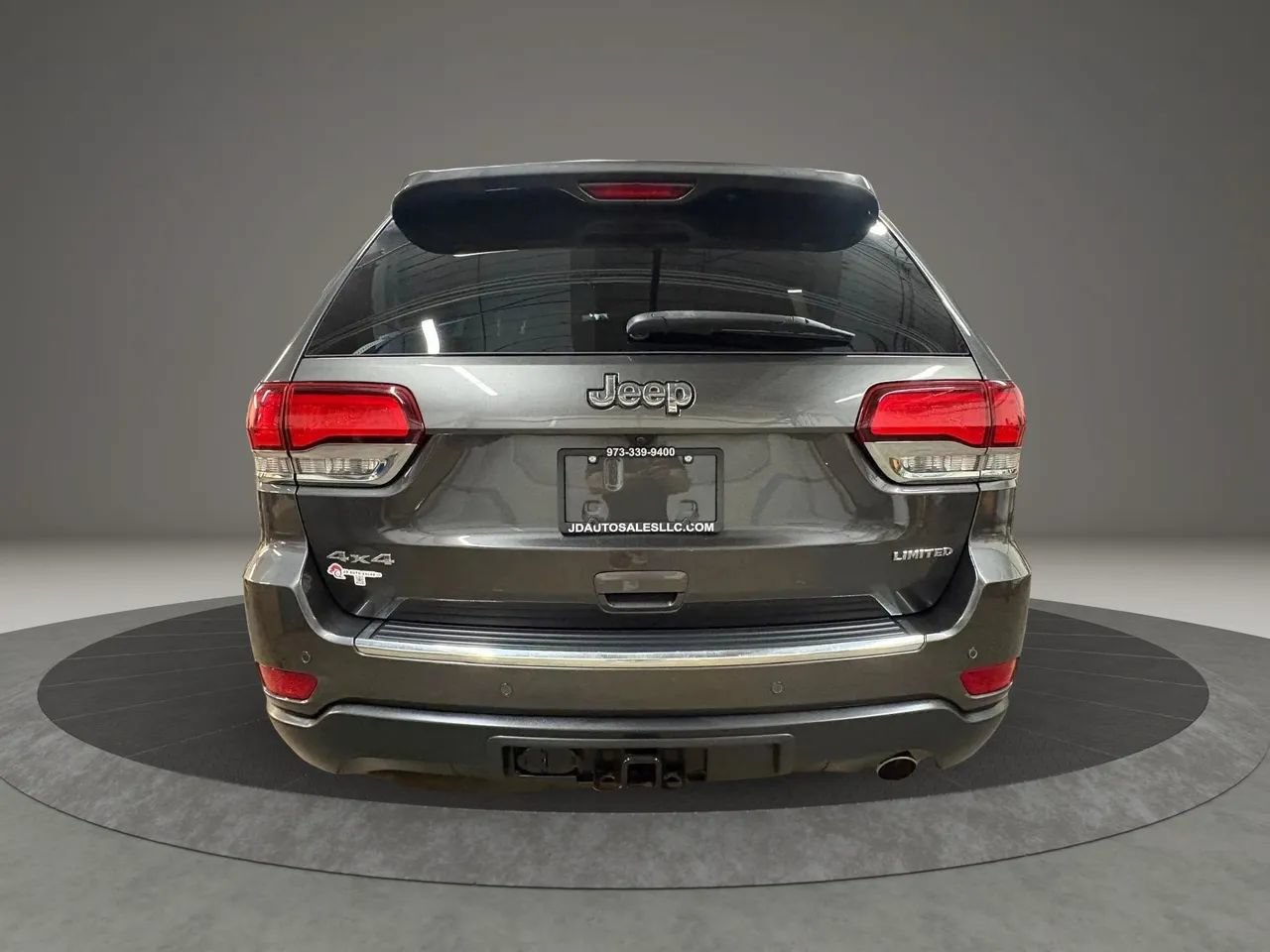 Used 2020 Jeep Grand Cherokee Limited w/ Trailer Tow Group IV AWD/4WD image 4