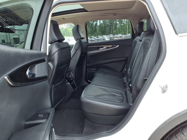 Used 2023 Lincoln Nautilus Reserve FWD image 16