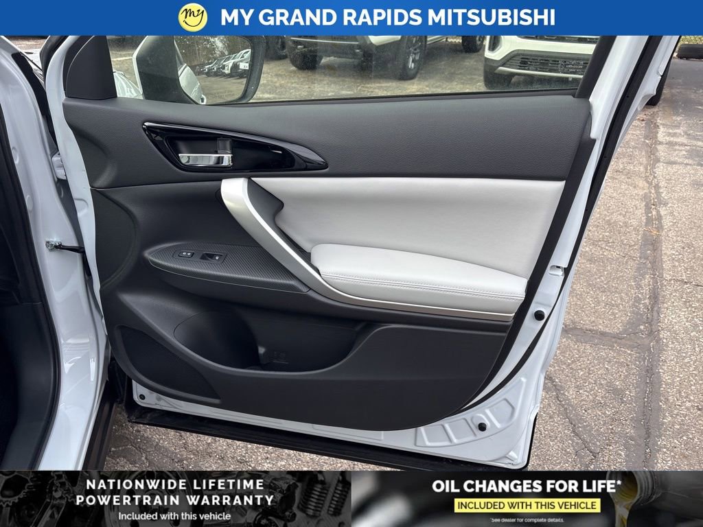New 2026 Mitsubishi Eclipse Cross SEL AWD/4WD image 14