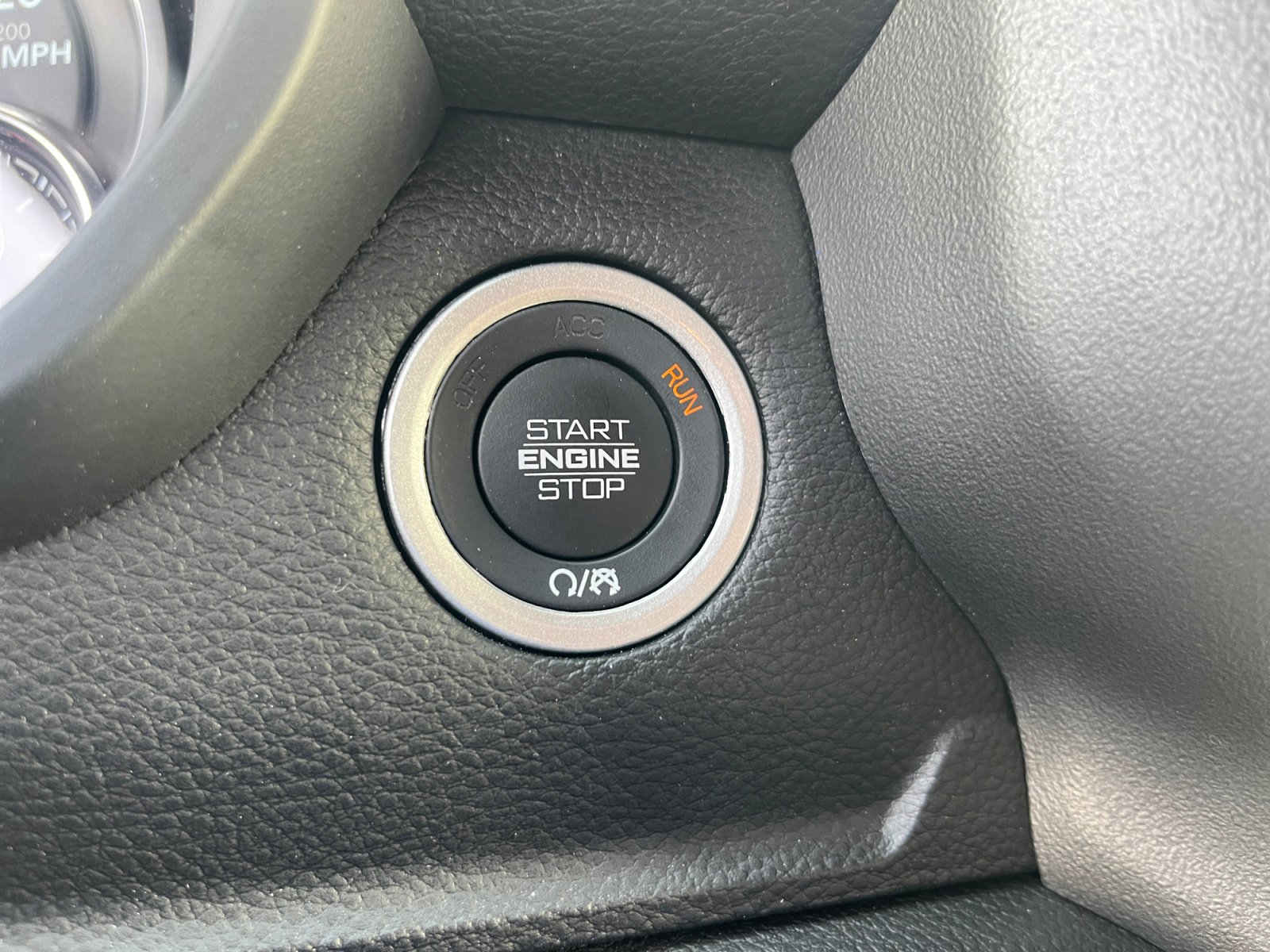 Certified 2024 RAM 1500 Big Horn image 30