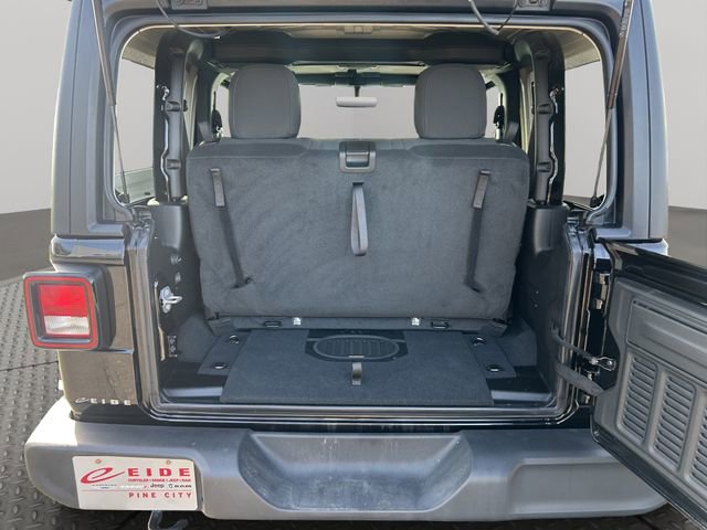 Used 2022 Jeep Wrangler Sport S image 24
