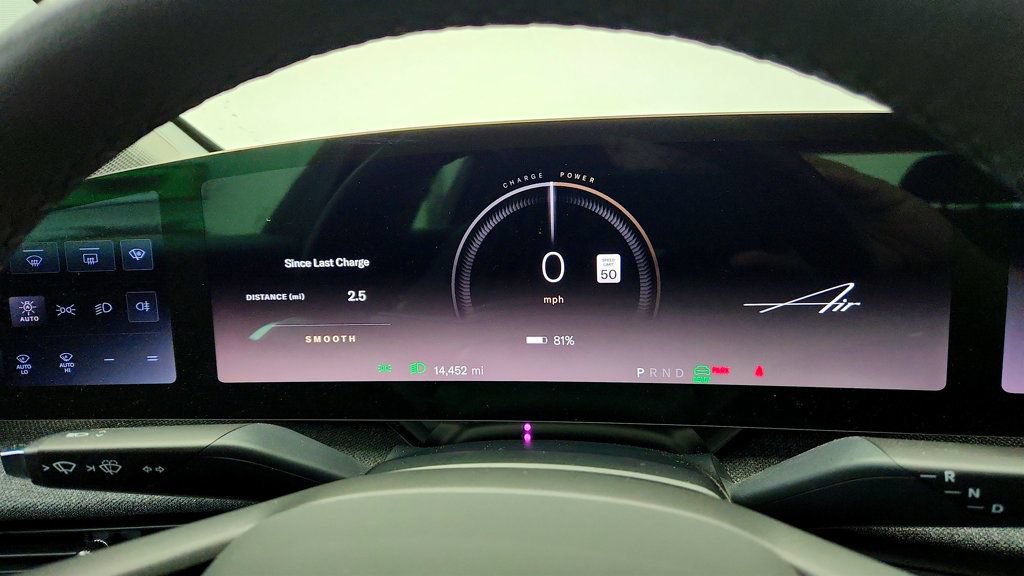 Used 2025 Lucid Air Touring AWD/4WD image 14