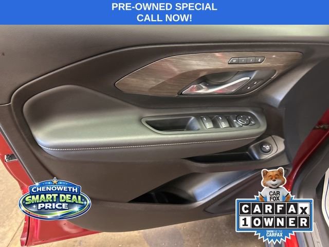 Used 2024 GMC Terrain Denali image 11