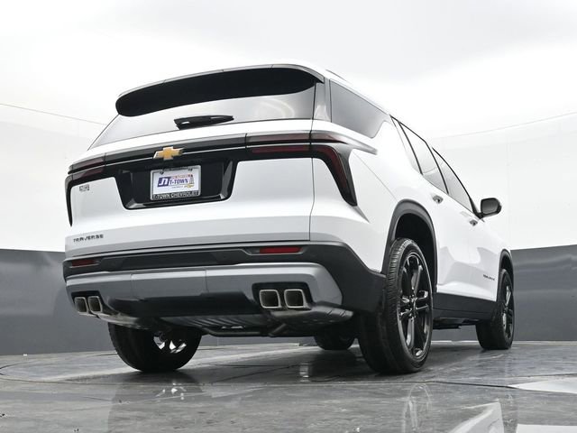 New 2026 Chevrolet Traverse LT w/ LPO, Floor Liner Package image 47