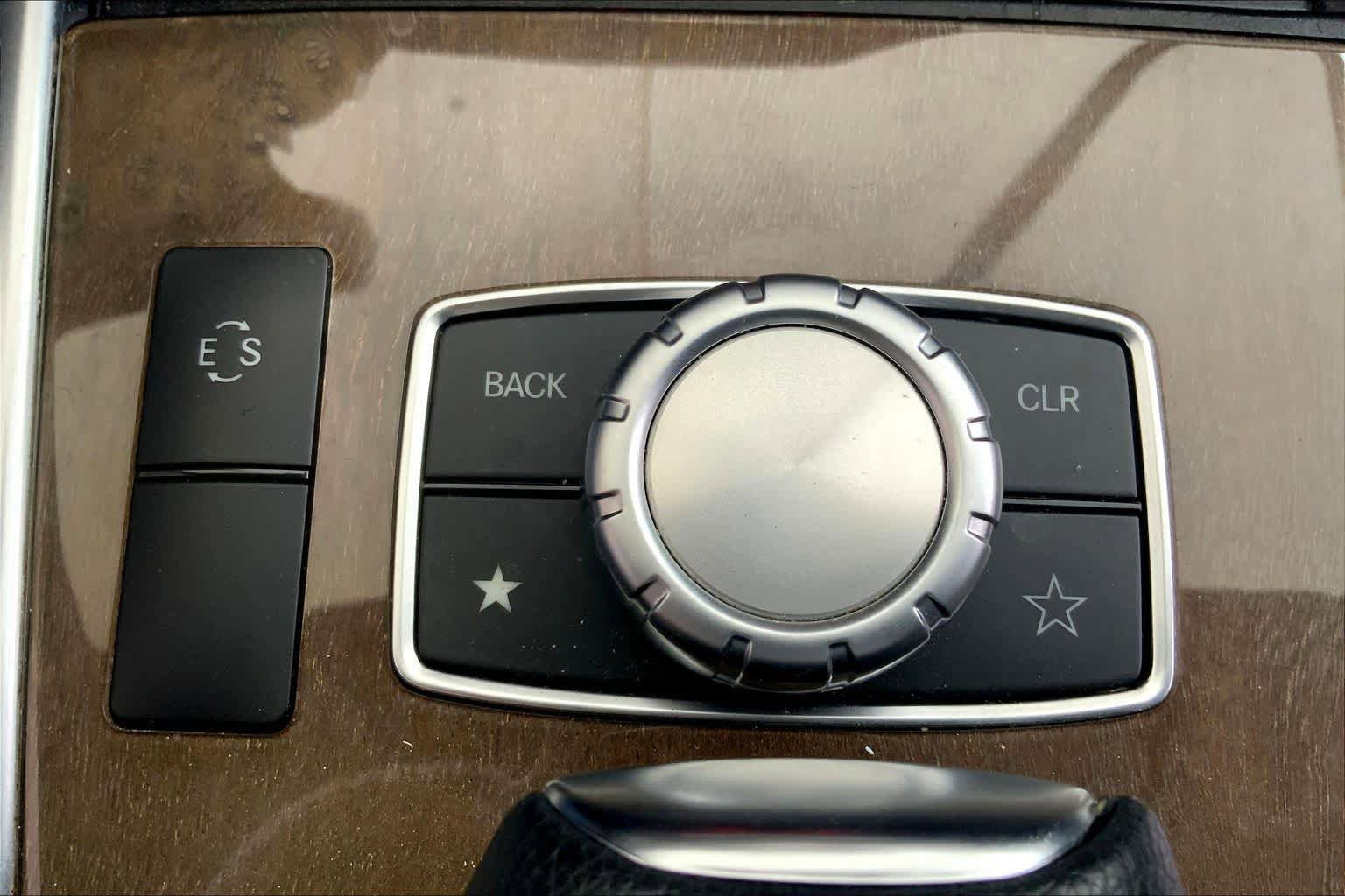 Used 2015 Mercedes-Benz E 350 Sedan image 35