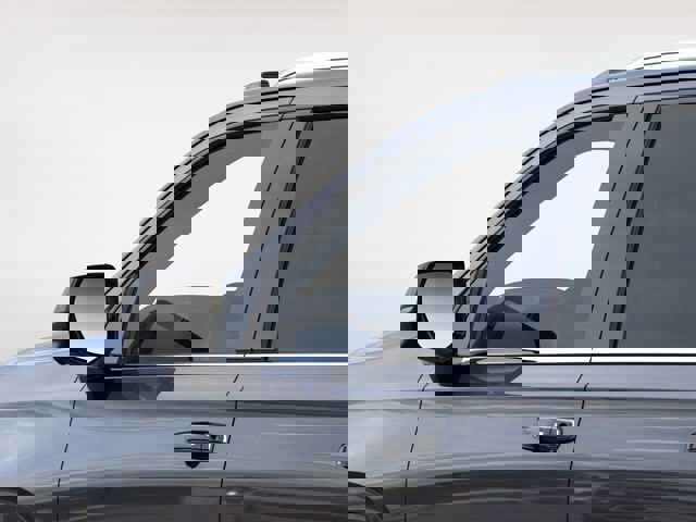 New 2026 Chevrolet Suburban Premier image 13