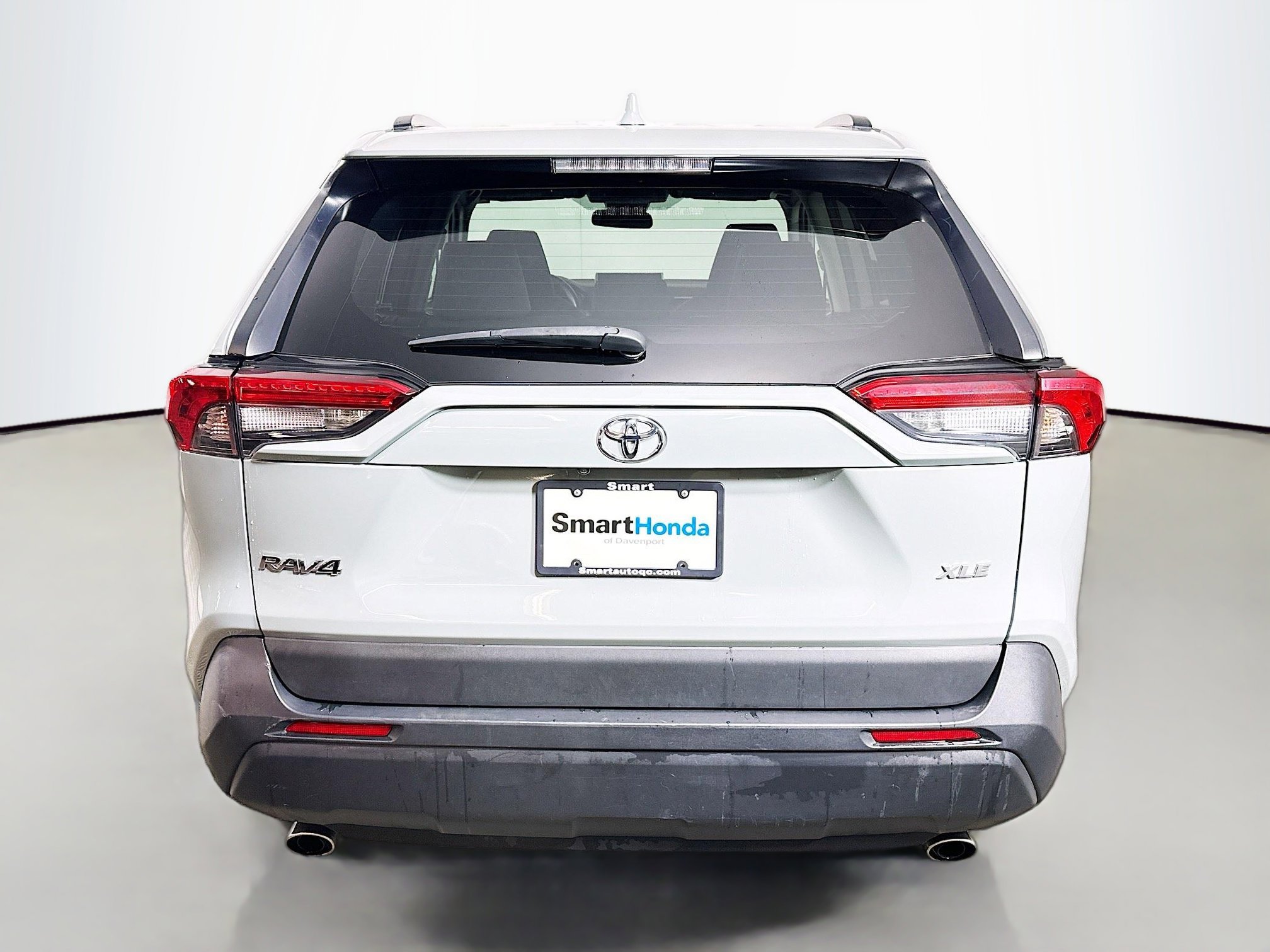 Used 2023 Toyota RAV4 XLE image 6