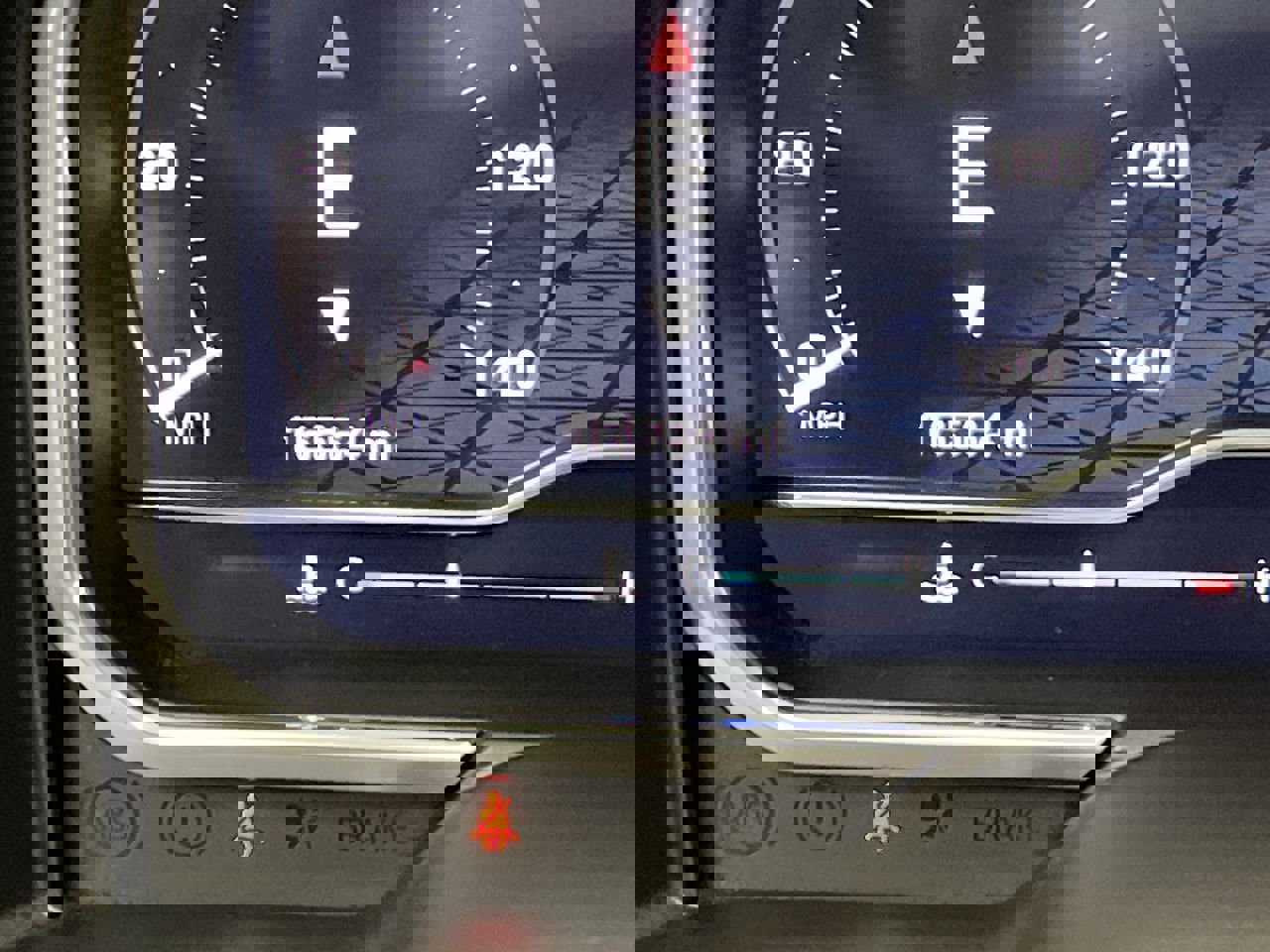 Certified 2024 GMC Sierra 2500 AT4 w/ Technology Package image 16