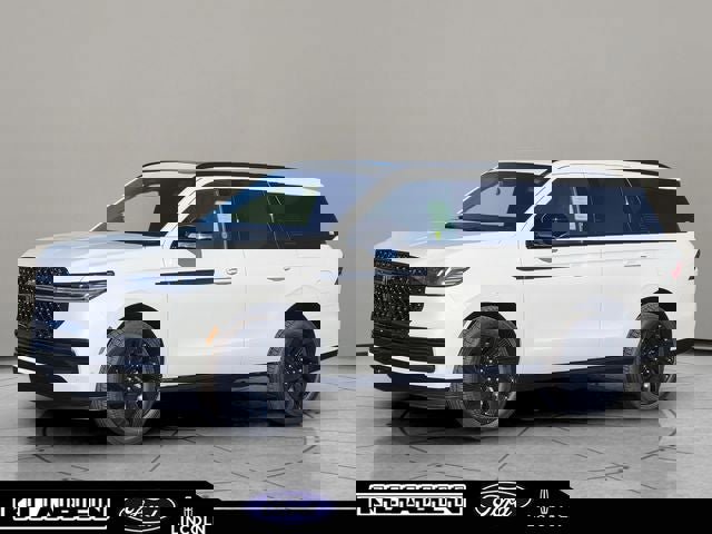 New 2025 Lincoln Navigator Reserve w/ Jet Appearance Package