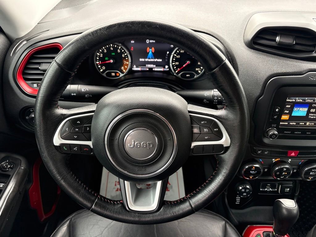 Used 2016 Jeep Renegade Trailhawk w/ Premium Trailhawk Package AWD/4WD image 17