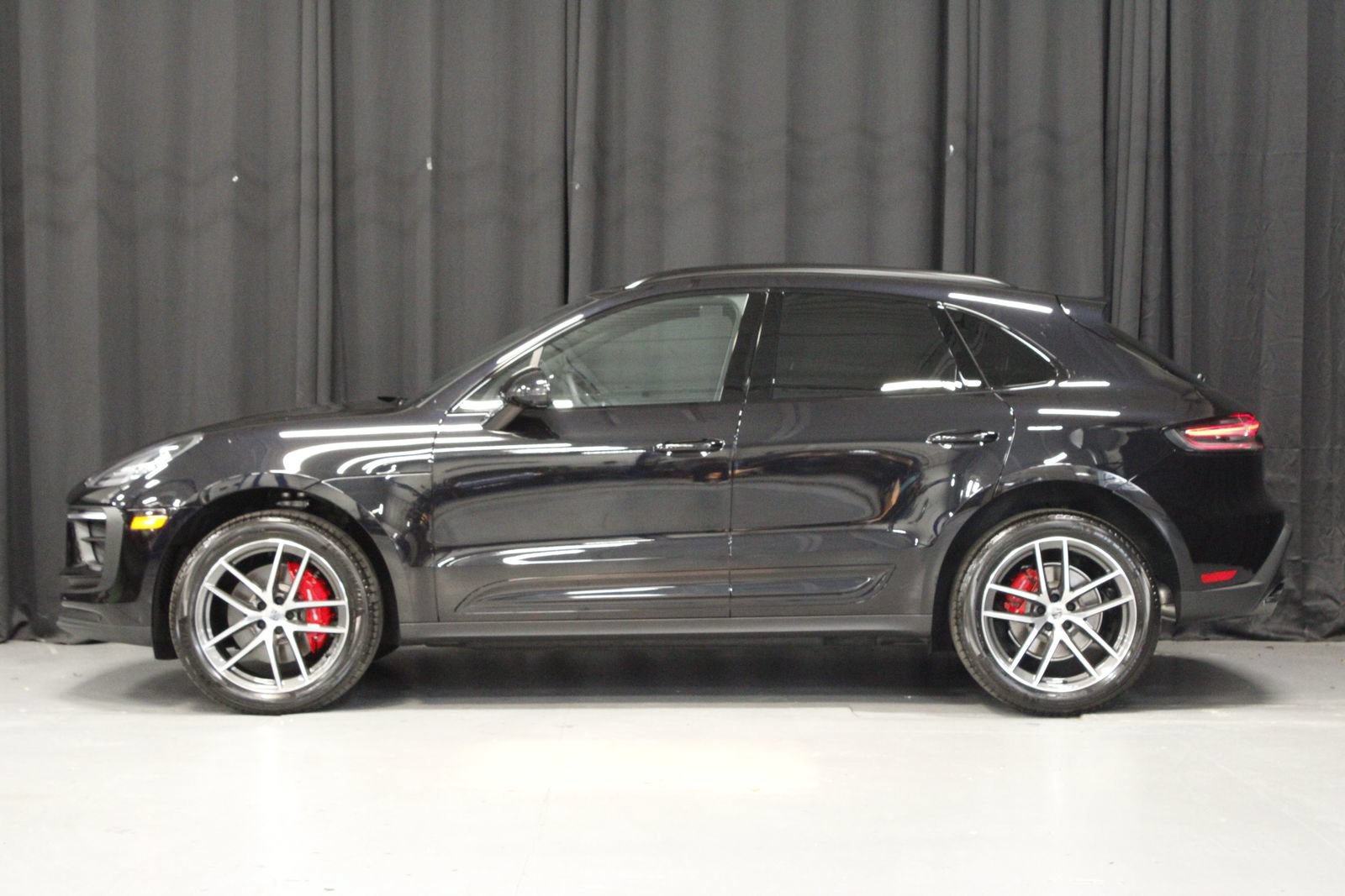 New 2026 Porsche Macan S AWD/4WD image 2