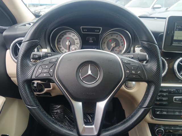 Used 2015 Mercedes-Benz GLA 250 4MATIC image 16