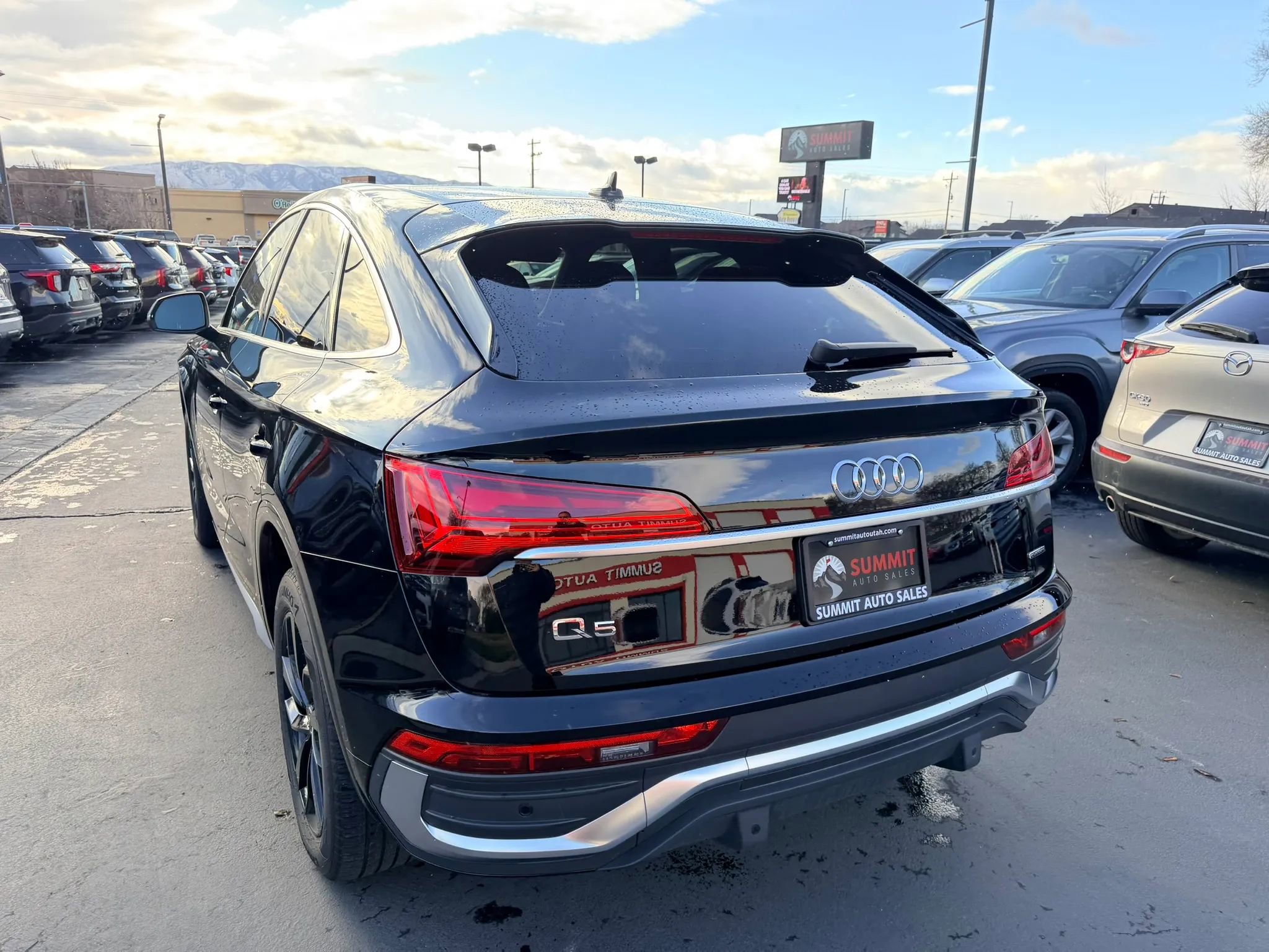 Used 2024 Audi Q5 2.0T Premium w/ Convenience Package image 6