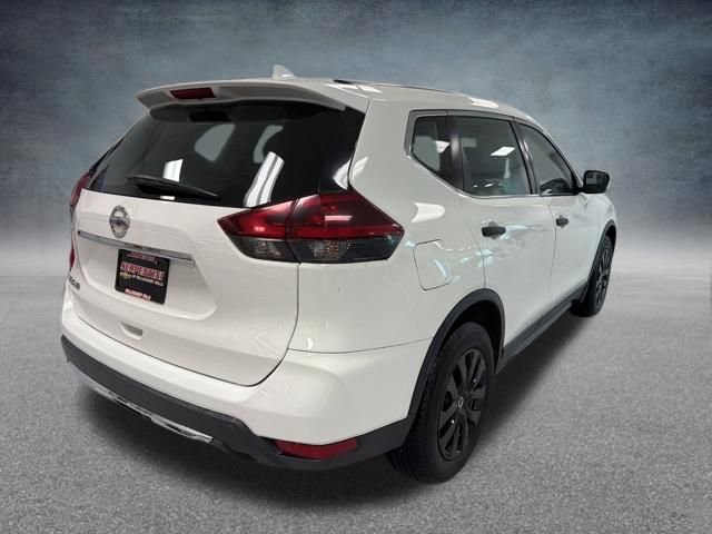 Used 2018 Nissan Rogue S image 6