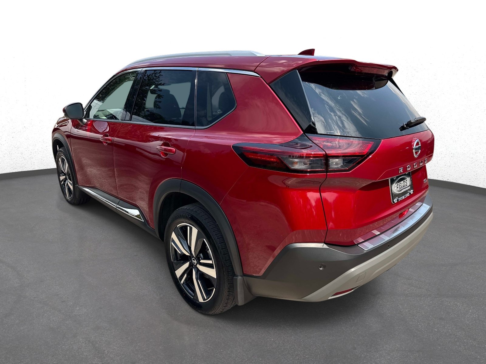 Used 2021 Nissan Rogue SL w/ Premium Package FWD image 5