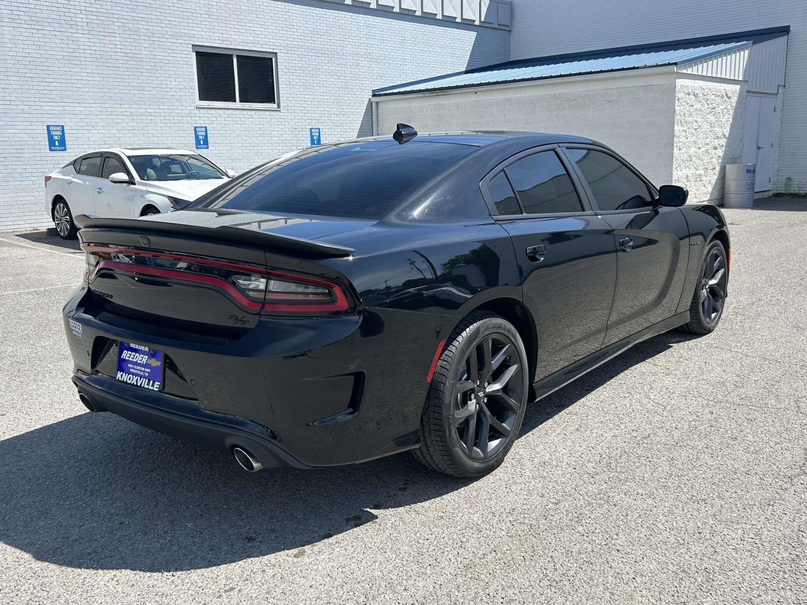 Used 2022 Dodge Charger R/T w/ Blacktop Package RWD image 3