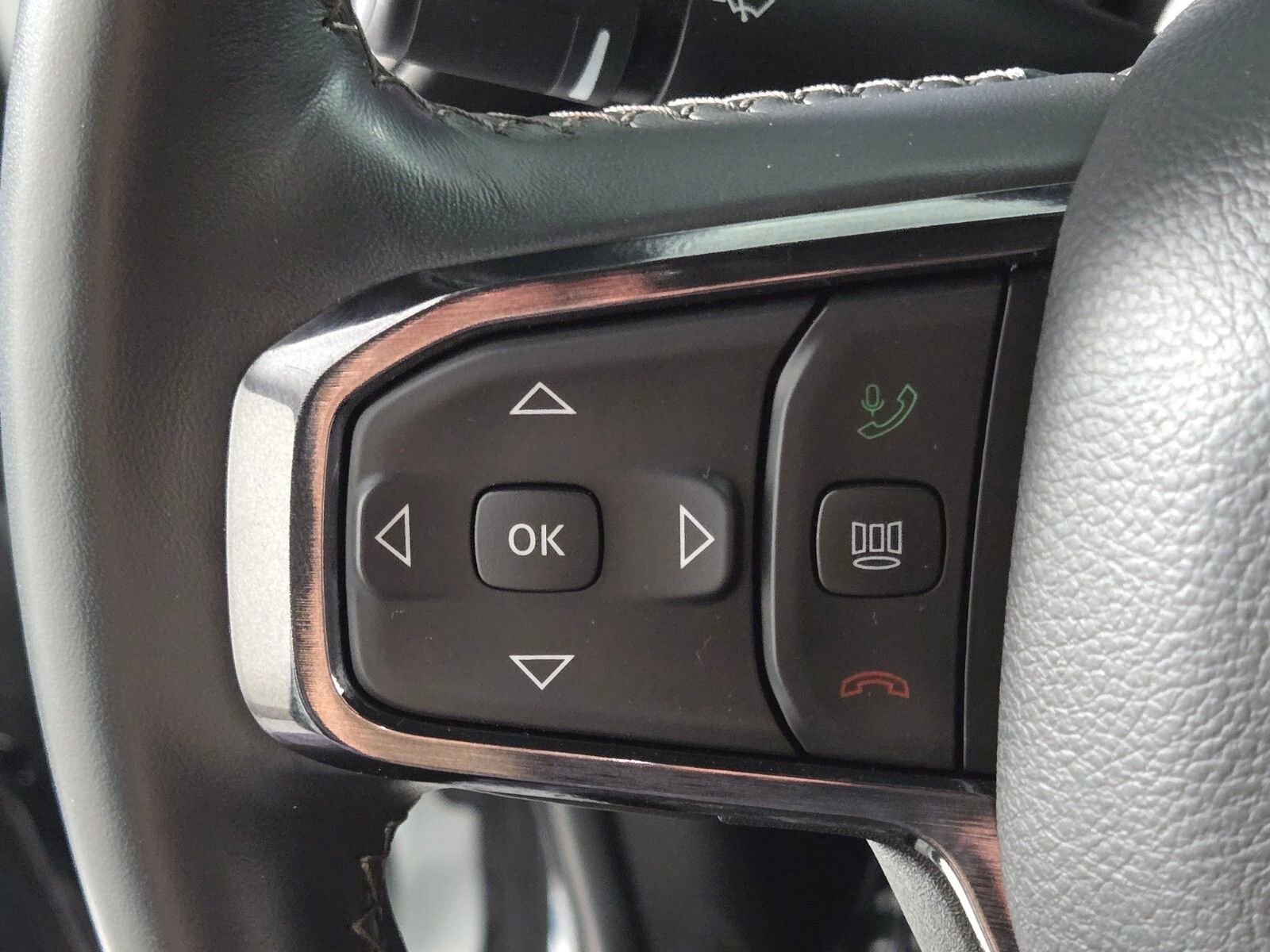 Used 2024 RAM 3500 Limited image 21