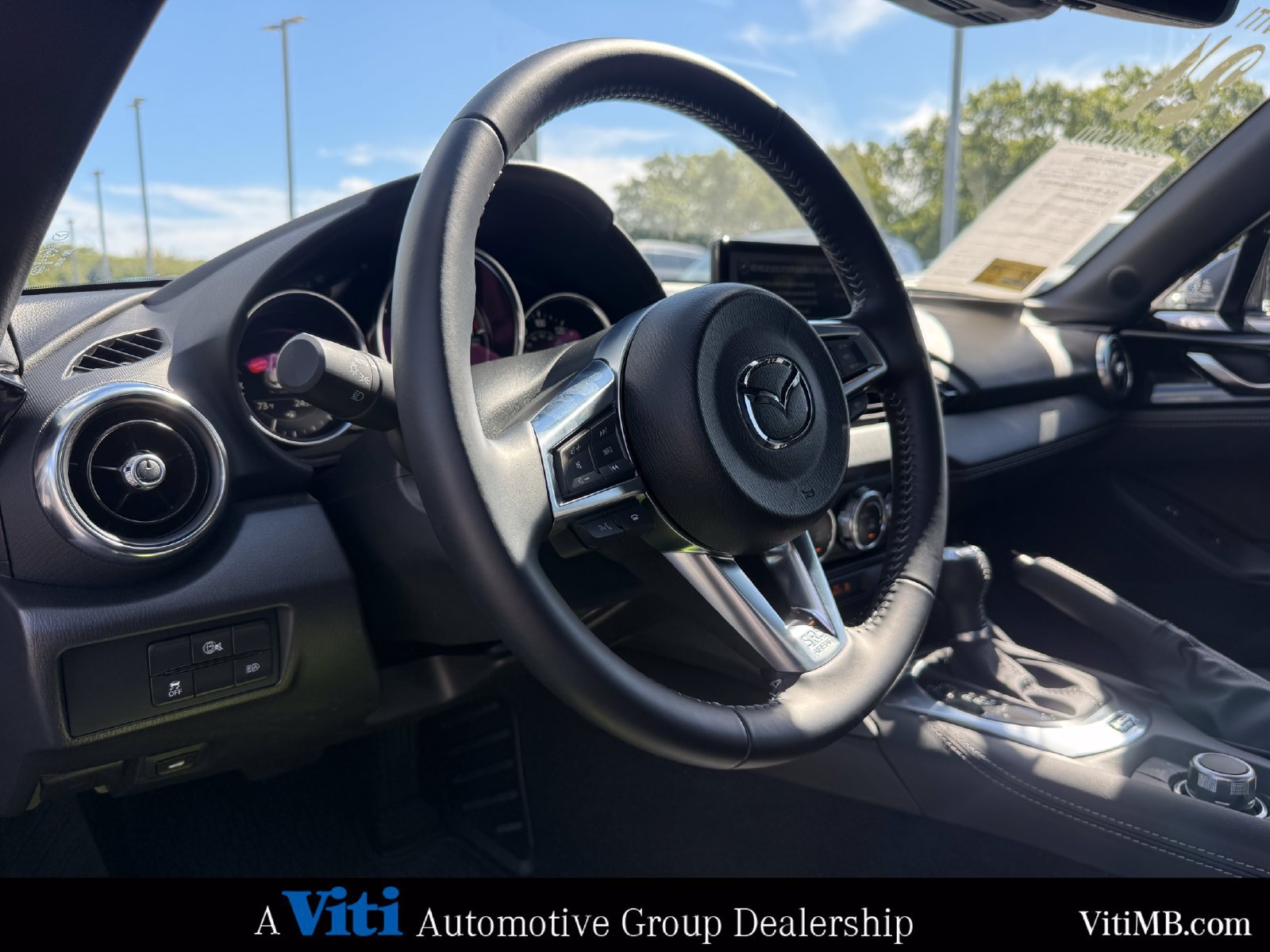 Used 2024 MAZDA MX-5 Miata RF Grand Touring RWD image 21
