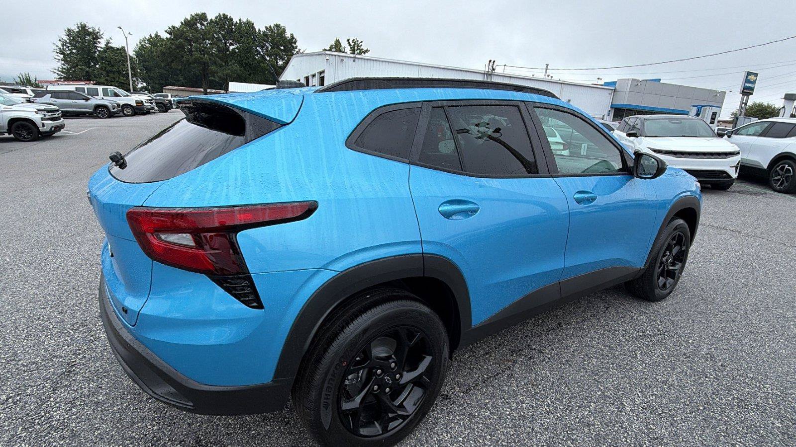 New 2026 Chevrolet Trax LT w/ Driver Confidence Package FWD image 8